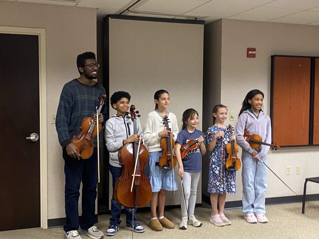 Carlos gives a masterclass to youth in Cincinnati's Nouveau Program for Black & Brown young musicians